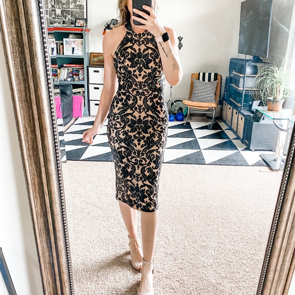 MES AMIES BOUTIQUE - beaded halter neck midi dress